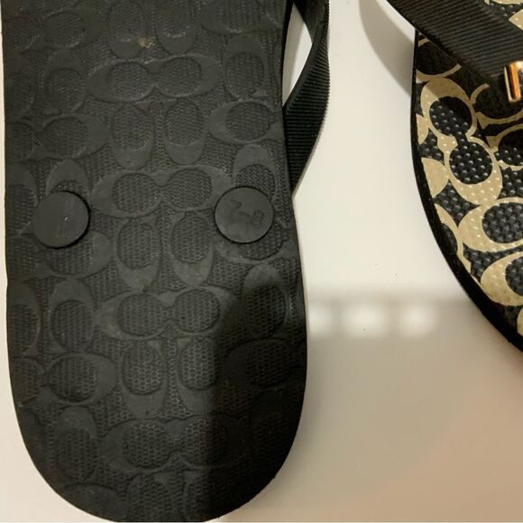 Coach Amel Black and Tan Rubber Signature C Flip Flop Sandals Silver Bow … - Picture 10 of 12